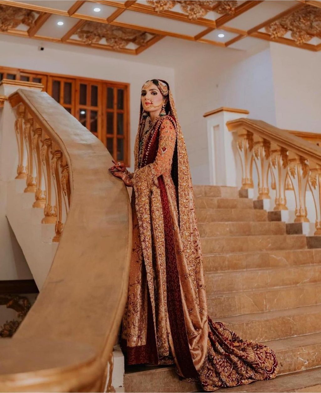Dr Haroon - It's time for something new ✨ #drharoonred This Pakistani Bridal  Dress is like from dreams 💎 Sparkling Long shirt top with gorgeous farshi  Gharara with flared part — we