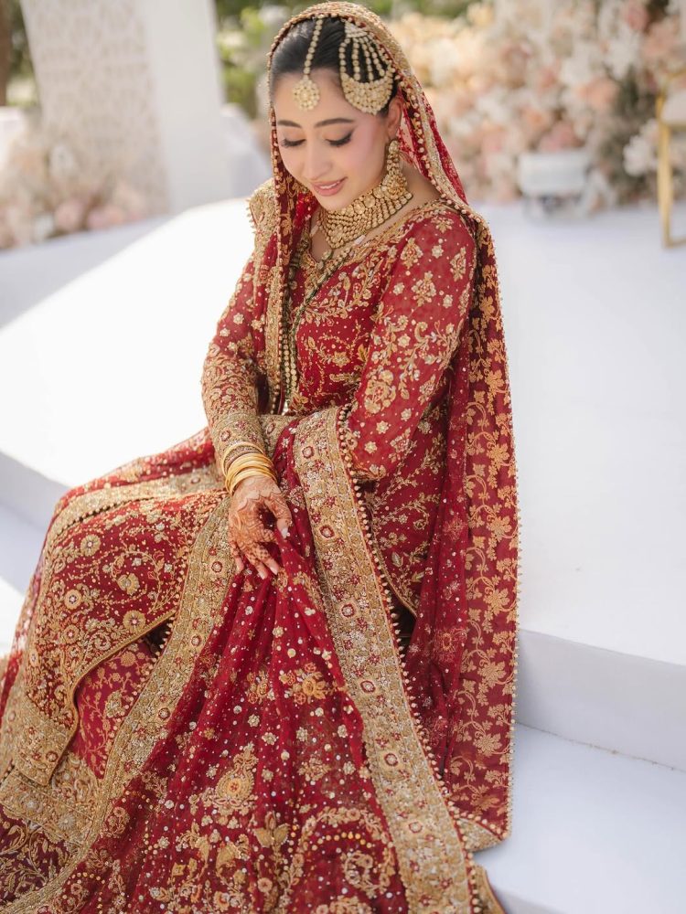 Traditional nikah red bridal lehenga in pure jamawar and shirt dupatta pure chiffon with kora dabka work UK USA Canada Dubai Australia